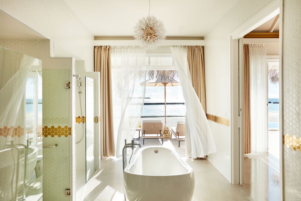 Two Bedroom Beach Residence with Pool Photo 4