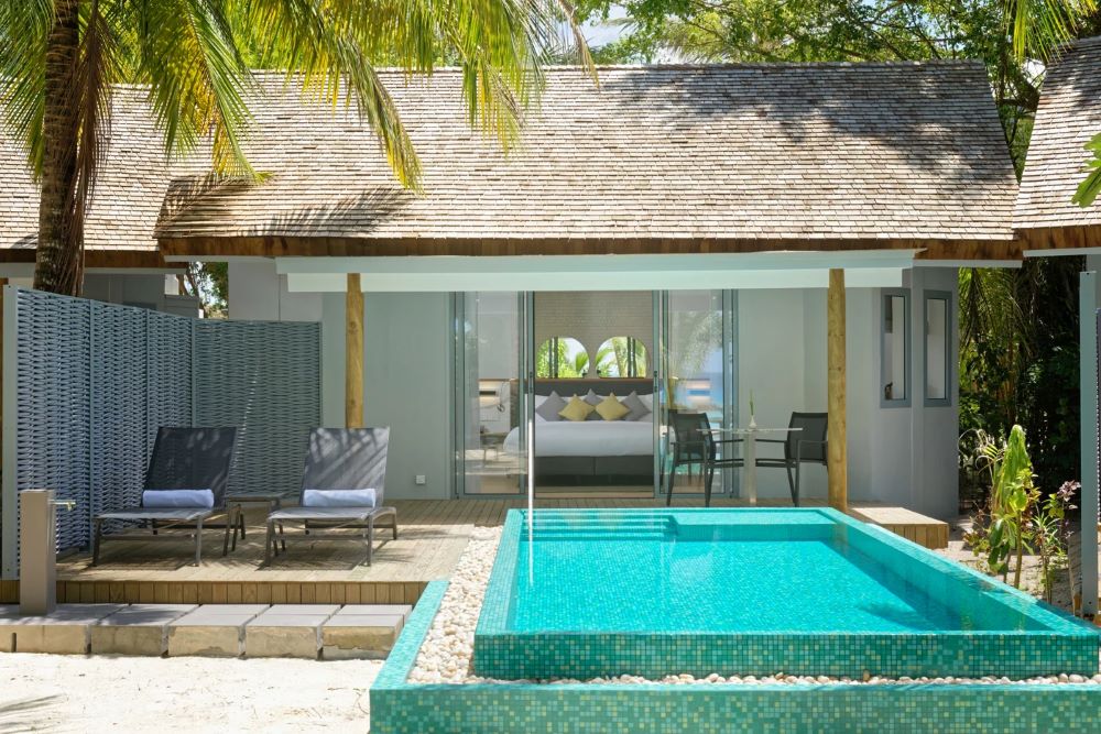 Beach Villa with Private Pool Photo 1