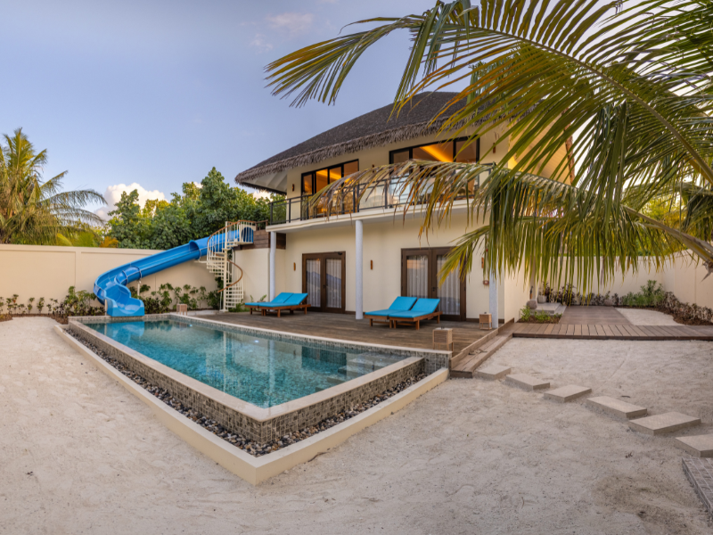 Two-Bedroom Garden Residence with Water Slide Photo 8