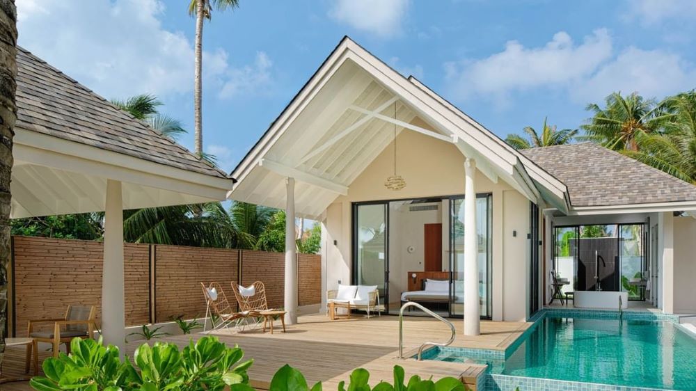 Deluxe Beach Pool Villa Photo 1