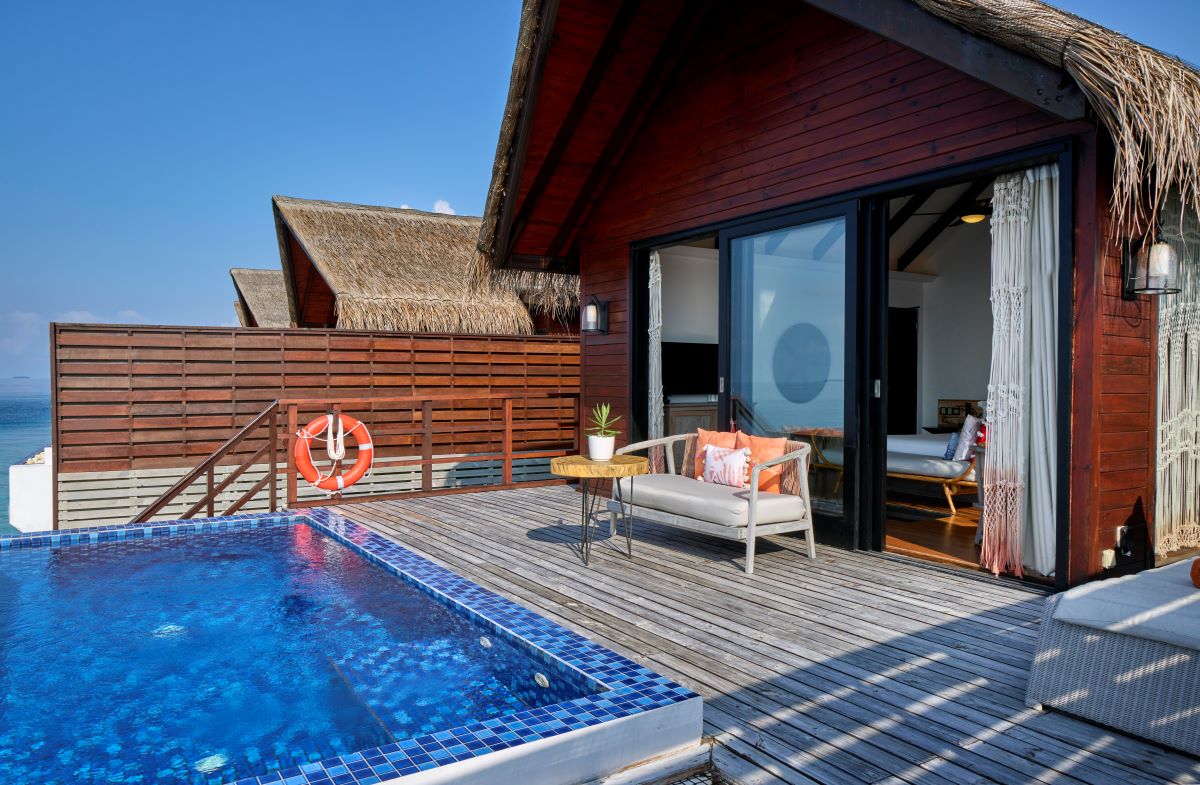 Reef Pool Water Villa Photo 1