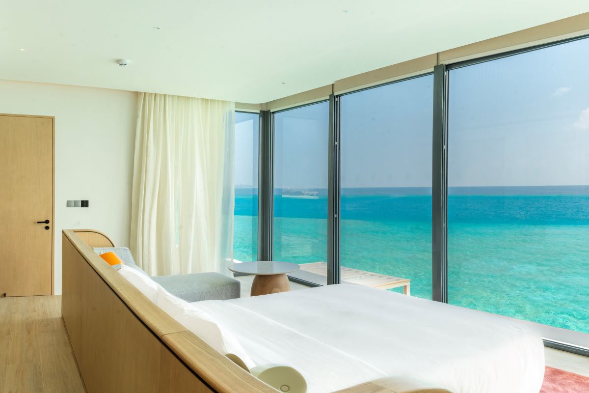 Two-Bedroom Ocean Water Pool Atelier Photo 3