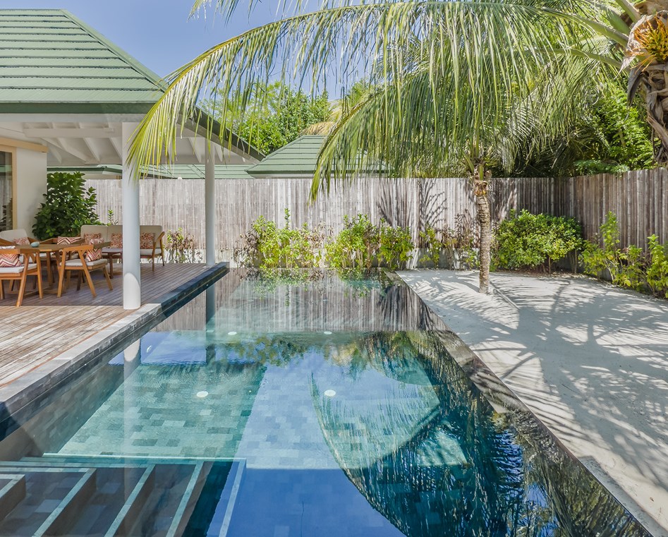 Grand Beach Residence with Pool Photo 1