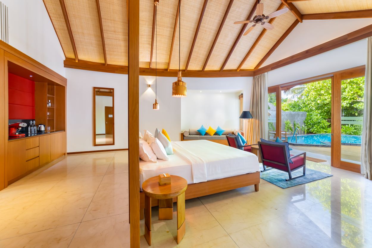Beach Pool Villa with Jacuzzi Photo 4
