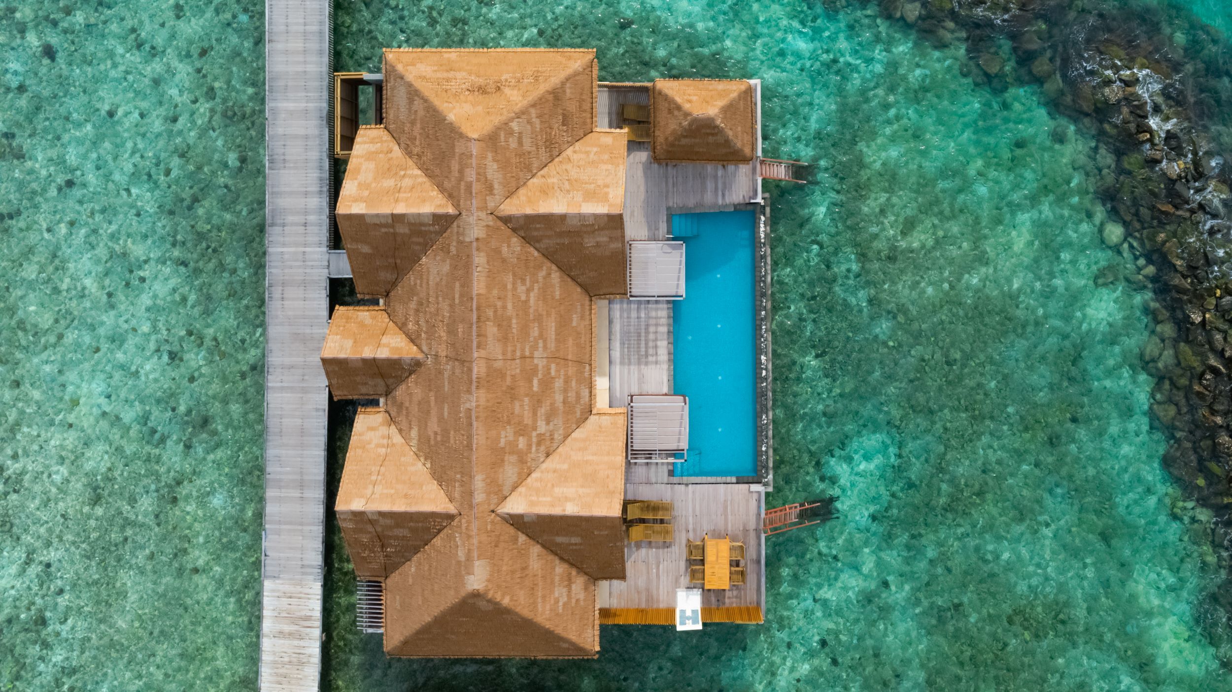 Furaveri Island Resort