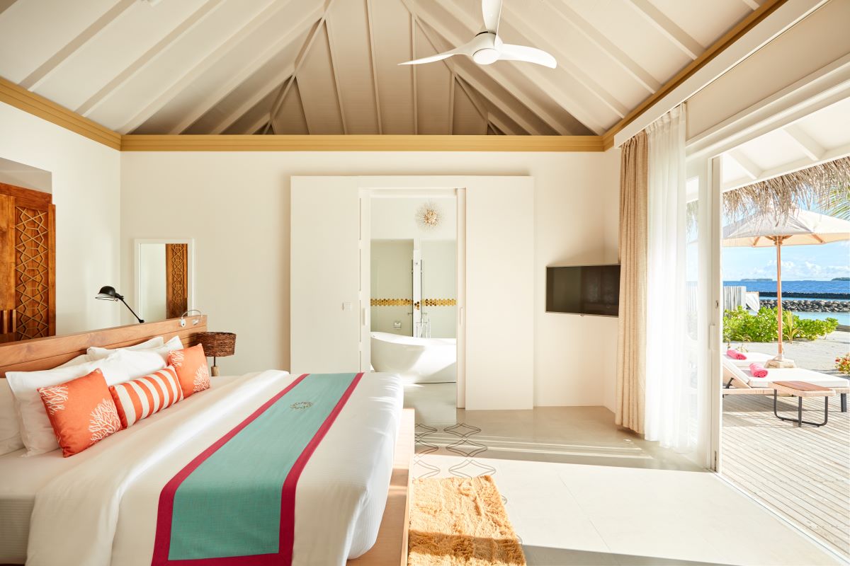 Two Bedroom Beach Residence with Pool Photo 3