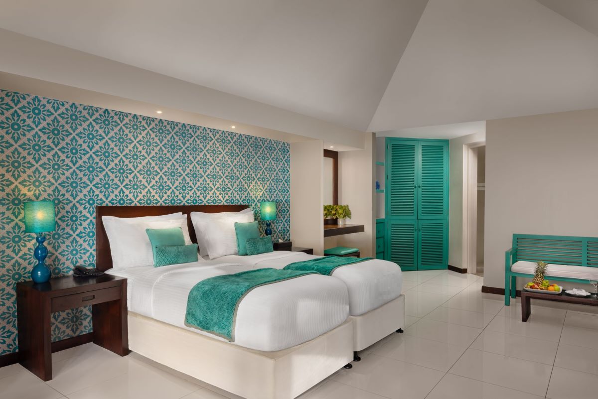 Two Bedroom Sunset Family Beach Villa Photo 3
