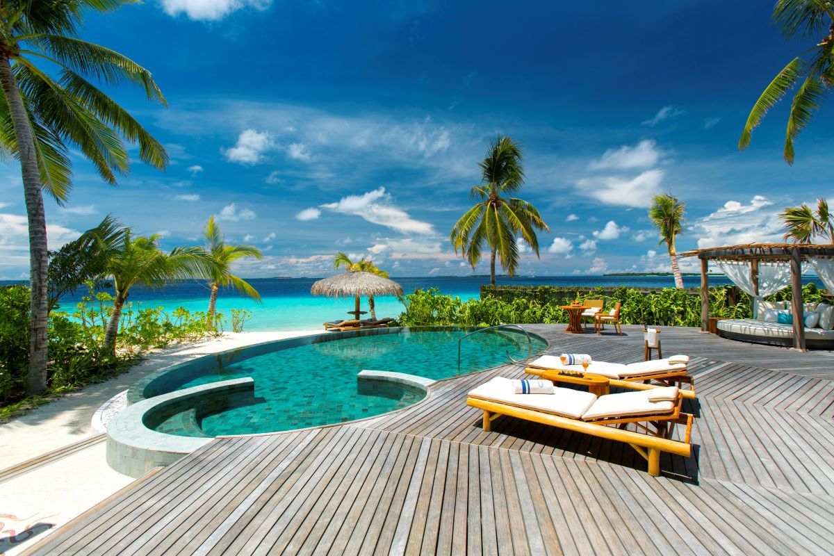 Beach Pool Residence Photo 5