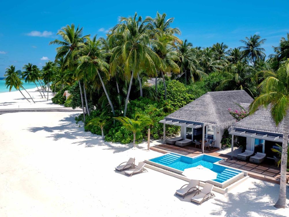Two Bedroom Family Beach Villa with Pool Photo 1