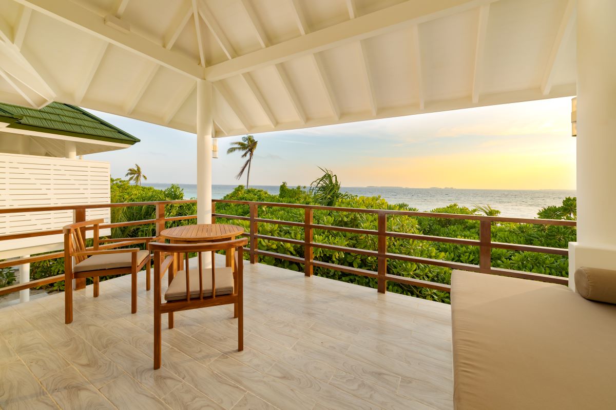 Two Storey Pool Beach Residence Photo 2