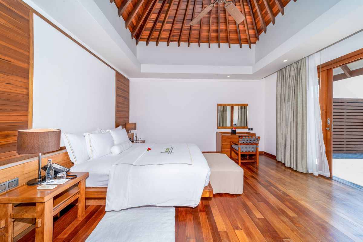 Two-Bedroom Ocean Villa with Pool Photo 3