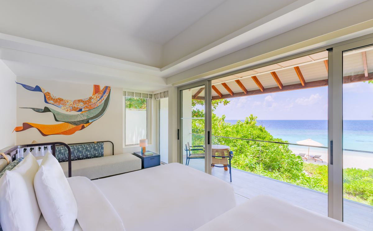 Premium Beachfront Room Photo 2