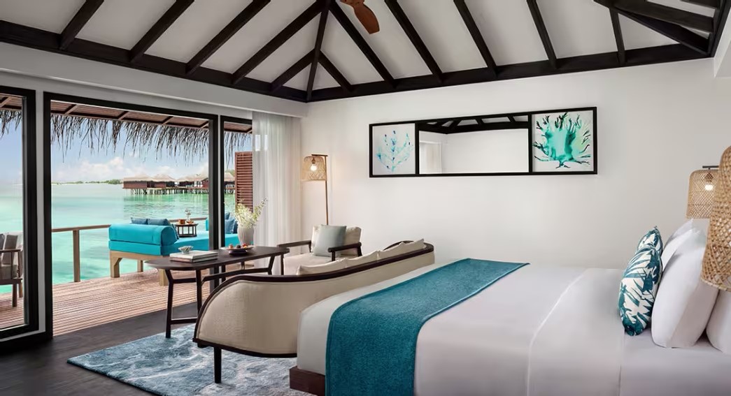 Overwater Villa Photo 3