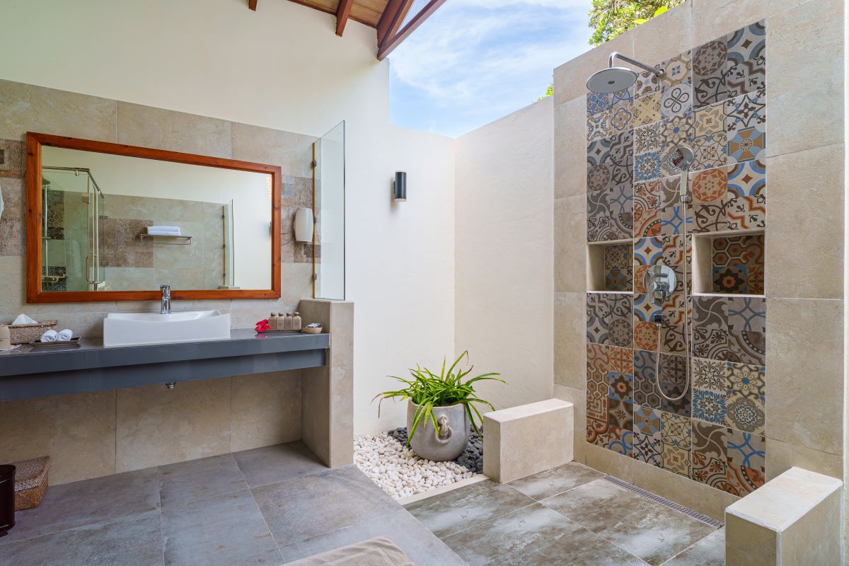Deluxe Two Bedroom Beach Suite Photo 5
