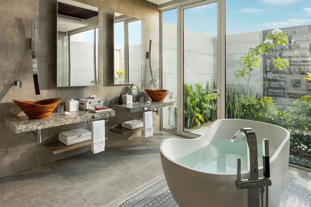 Two Bedroom Sunset Beach Residence with Pool Photo 5