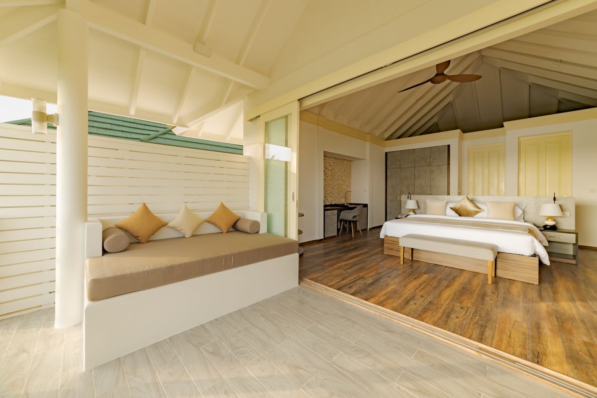 Two Storey Pool Beach Residence Photo 4