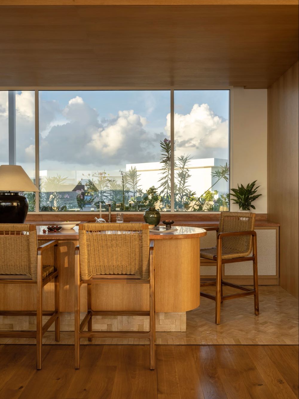 Two Bedroom Water Residence with Pool Photo 3
