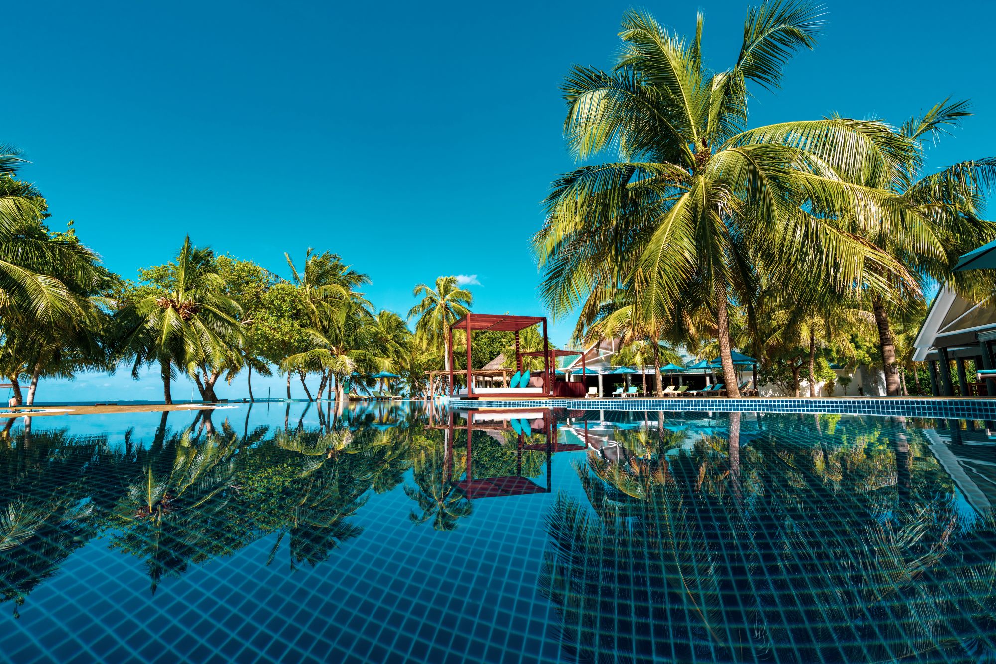 Furaveri Island Resort