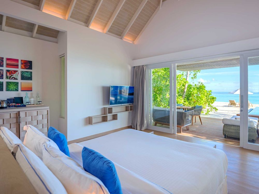 Sunset Beach Villa with Pool Photo 2