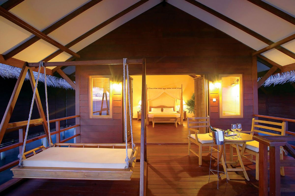 Water Villa Photo 2