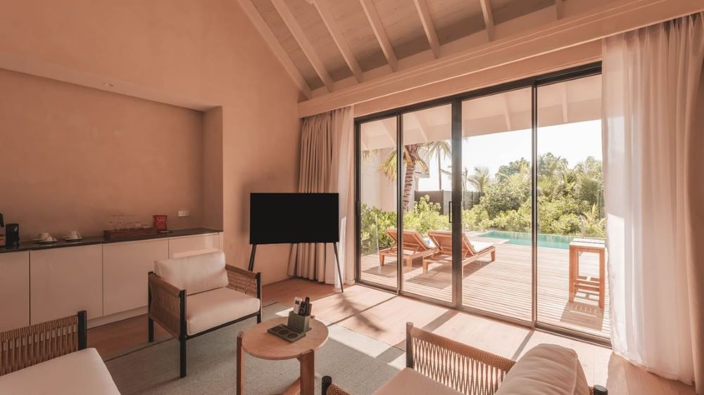Two-Bedroom Beach Pool Villa Photo 4