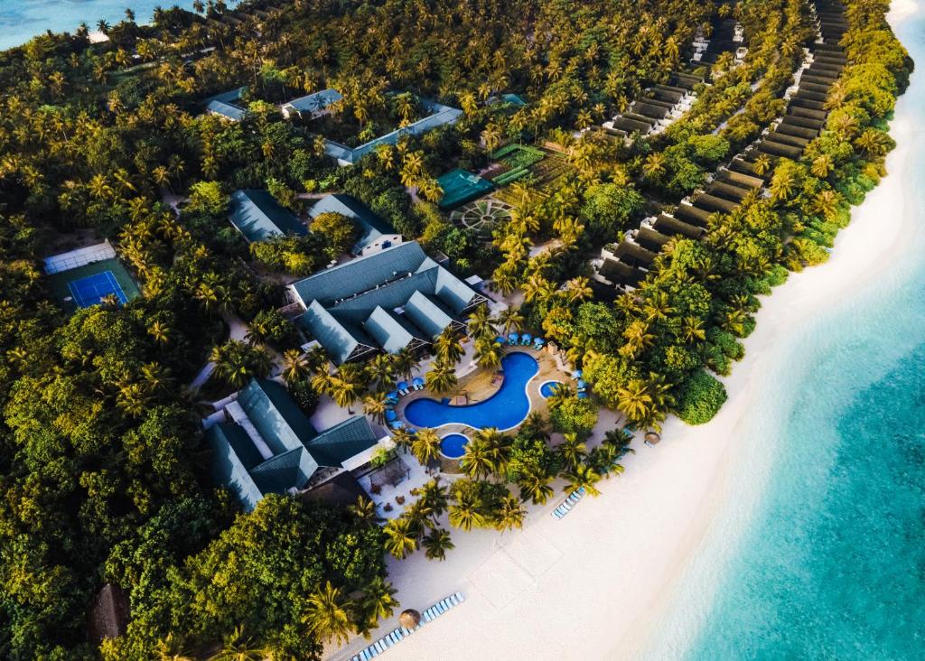 Furaveri Island Resort