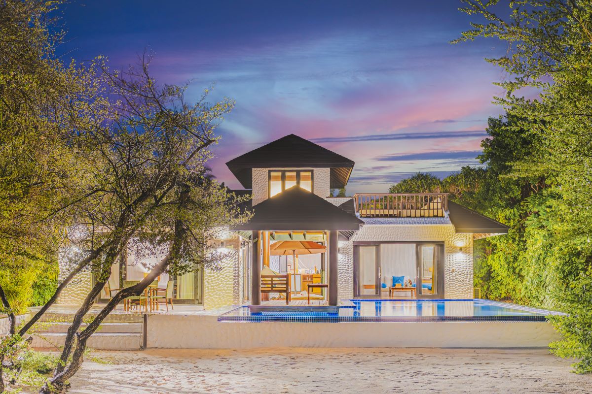 Sunset Beach Residence with Pool Photo 1