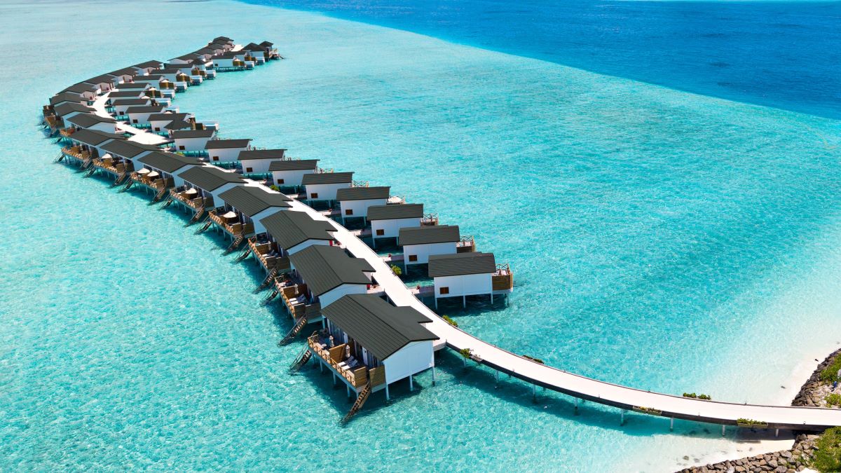 Lagoon Villa Photo 1