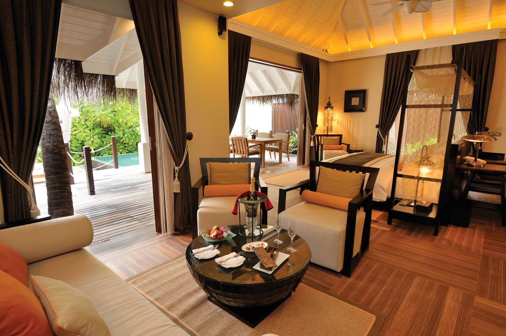 Beach Suites with Pool Photo 2