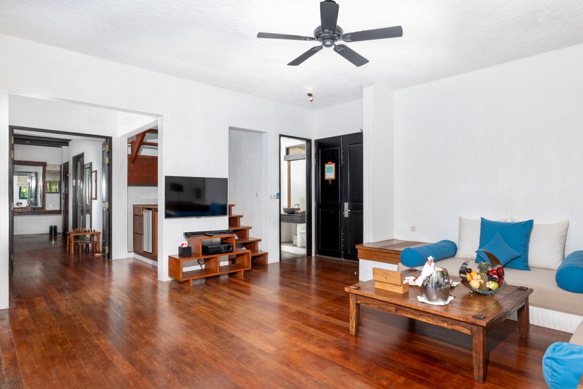 Sunset Beach Residence with Pool Photo 5