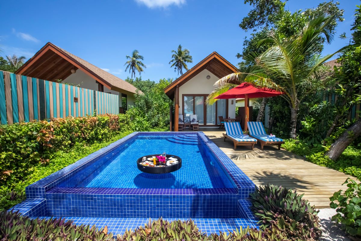 Deluxe Beach Pool Villa Photo 1