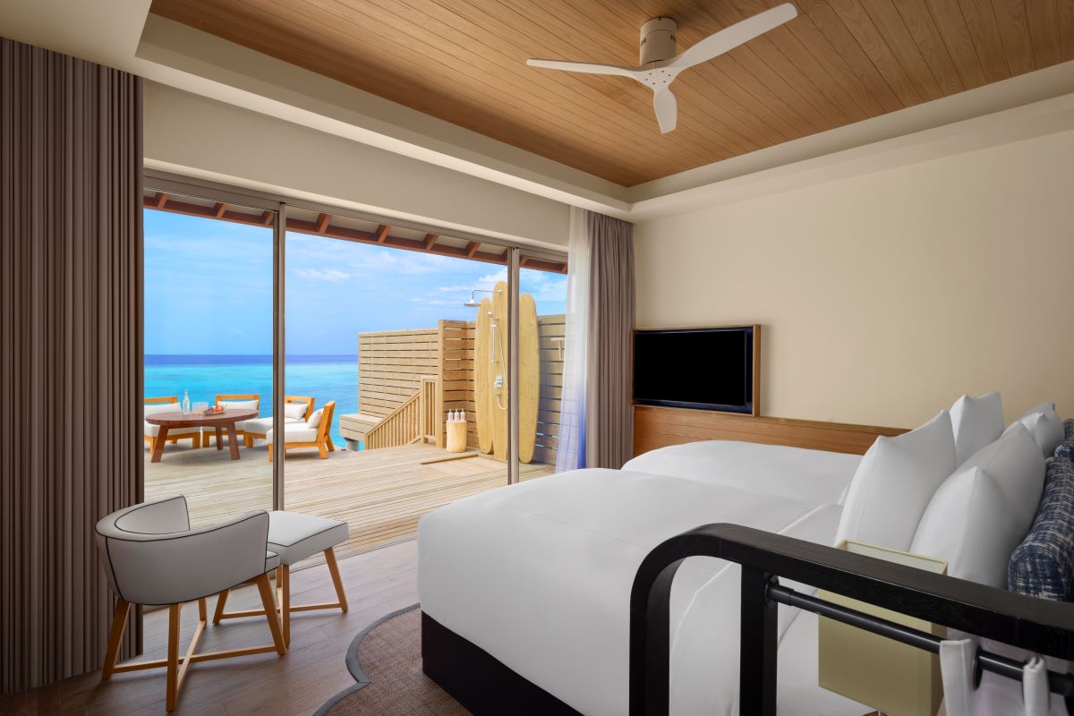 Two Bedroom Overwater Pool Residence Photo 4