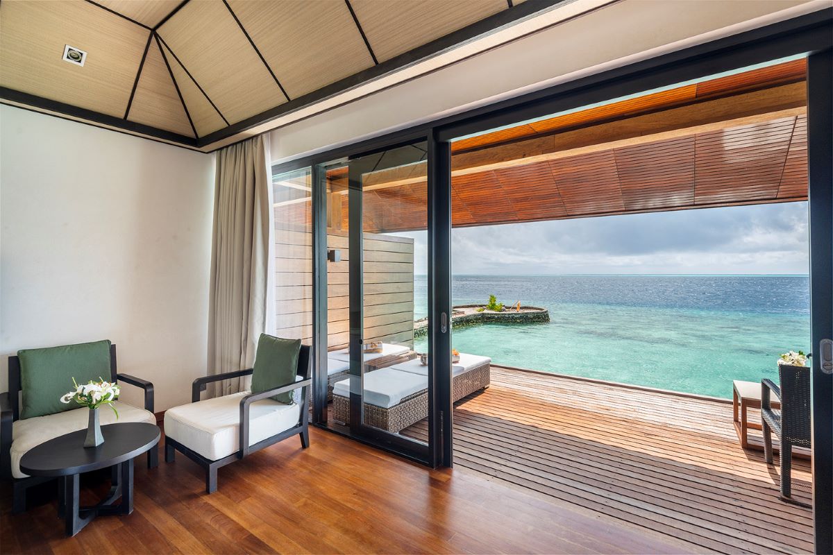 Lagoon Villa Photo 4
