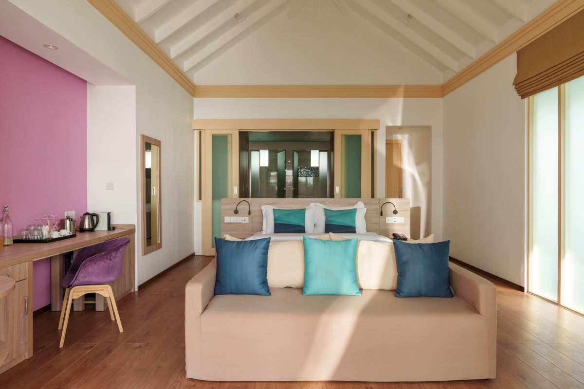 Lagoon Villa with Pool + Slide Photo 1