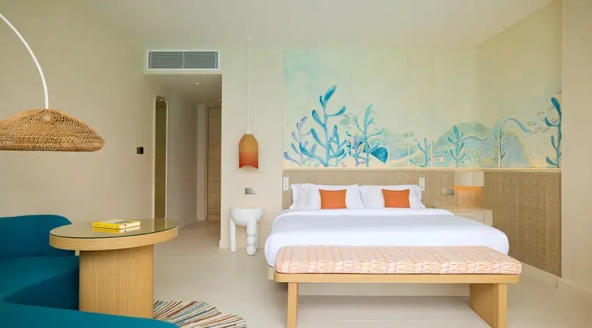 Mirage Overwater Villa with Jacuzzi Photo 4