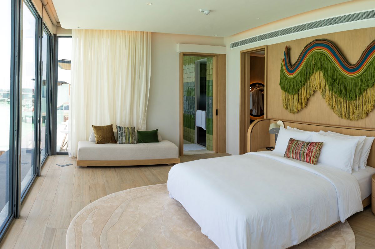 Three-Bedroom Ocean Water Pool Atelier Photo 10