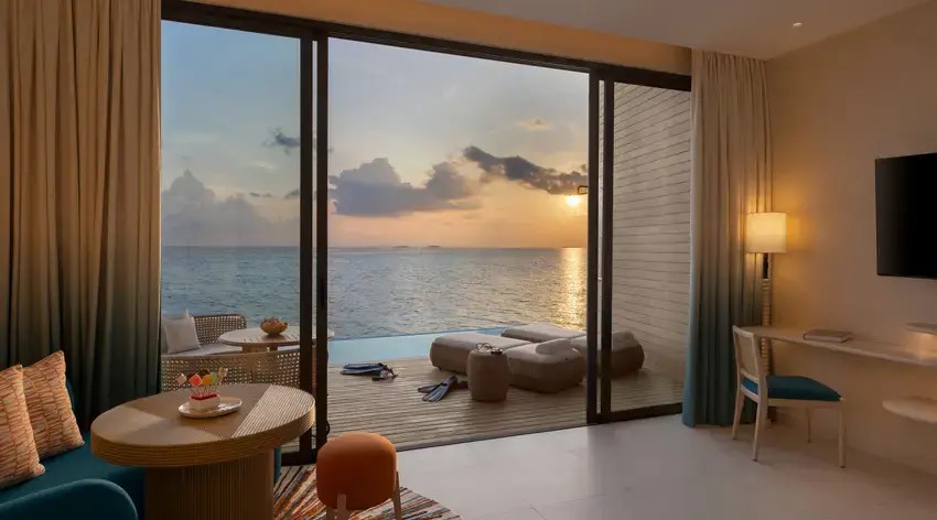Mirage Overwater Sunrise Pool Villa Photo 1