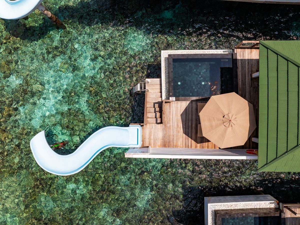 Lagoon Villa with Pool + Slide Photo 3