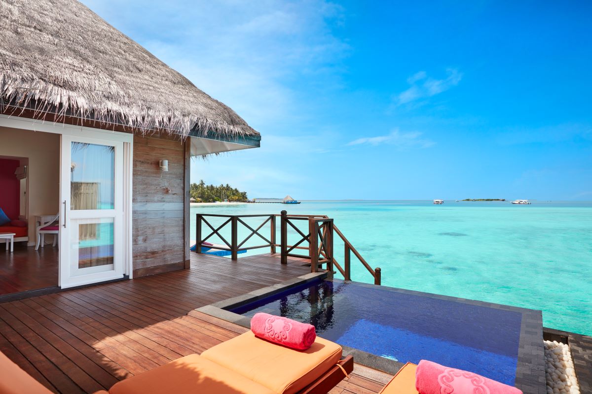 Water Villa with Pool Photo 1