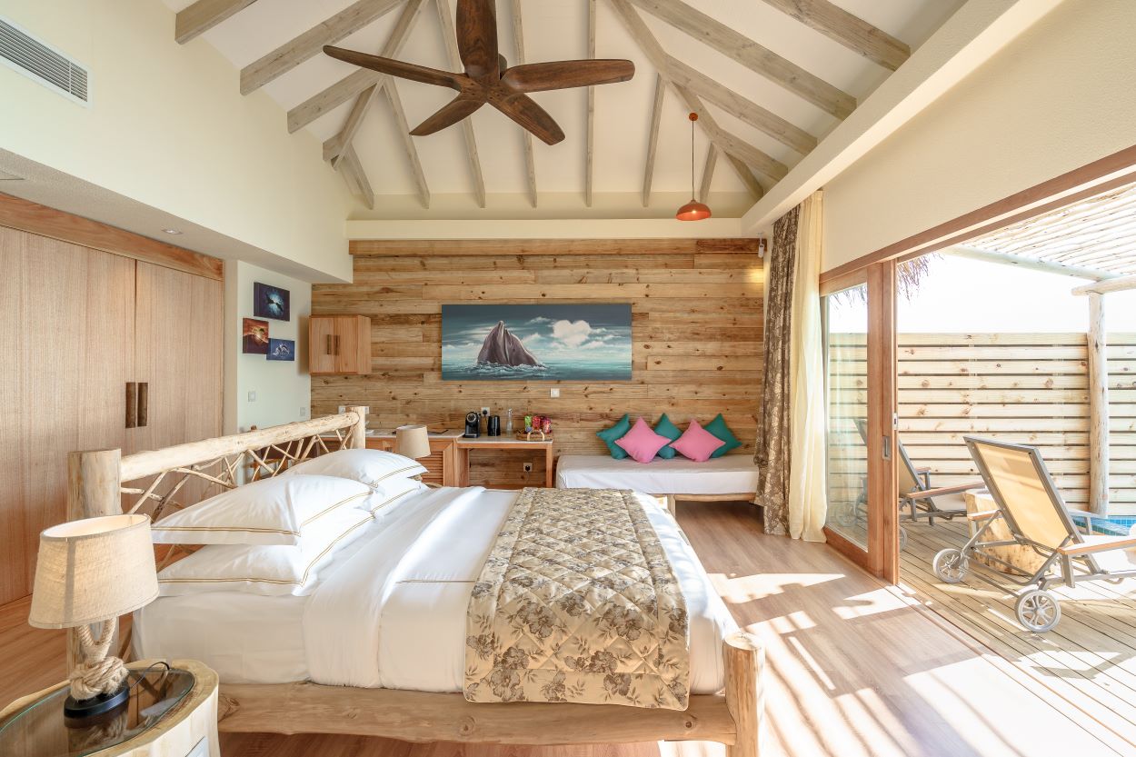 Lagoon Suite with Private Pool Photo 3