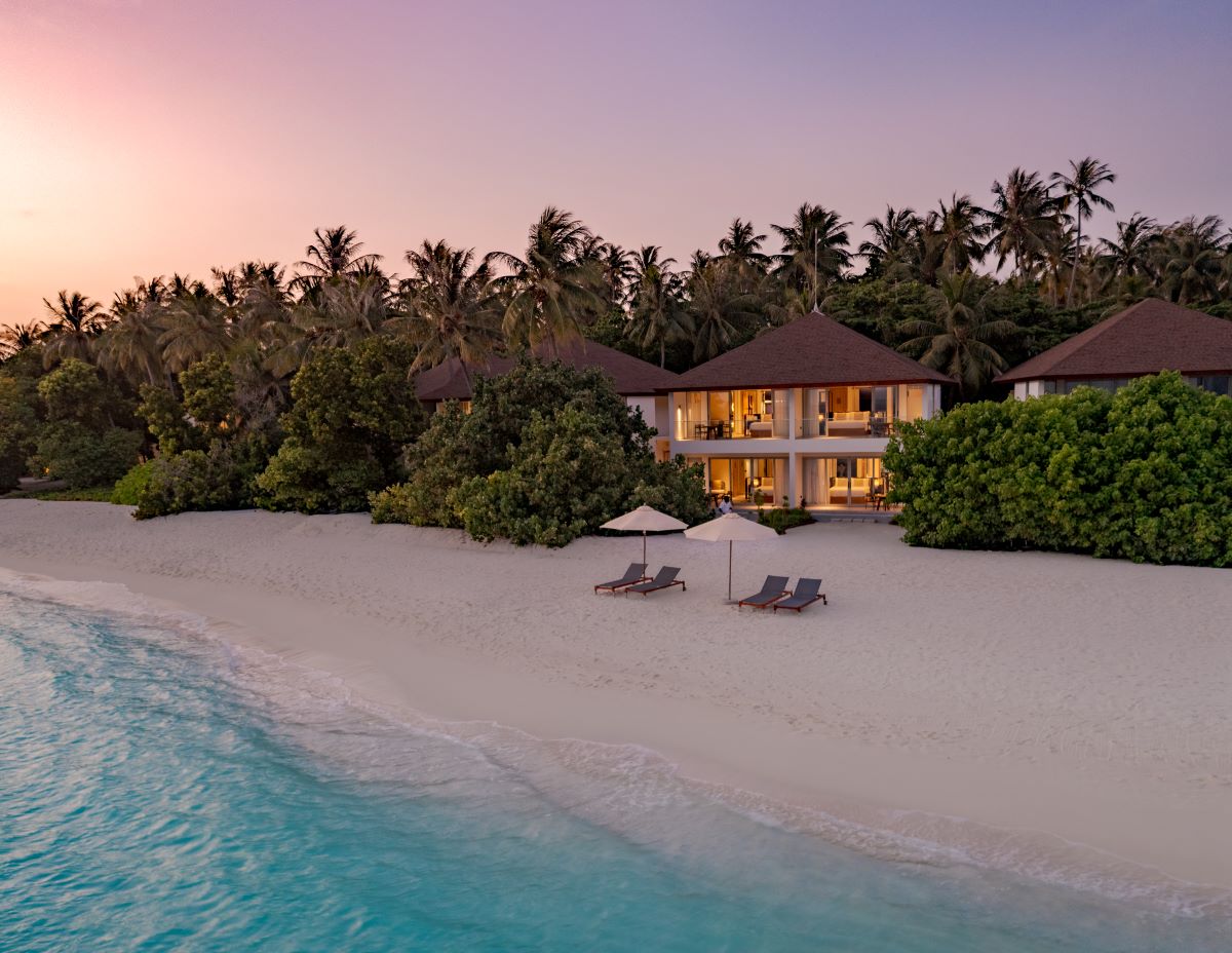 Four Bedroom Beach Pavilion Photo 1