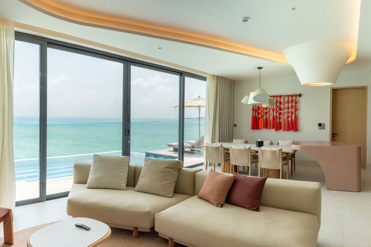Two-Bedroom Ocean Water Pool Atelier Photo 11