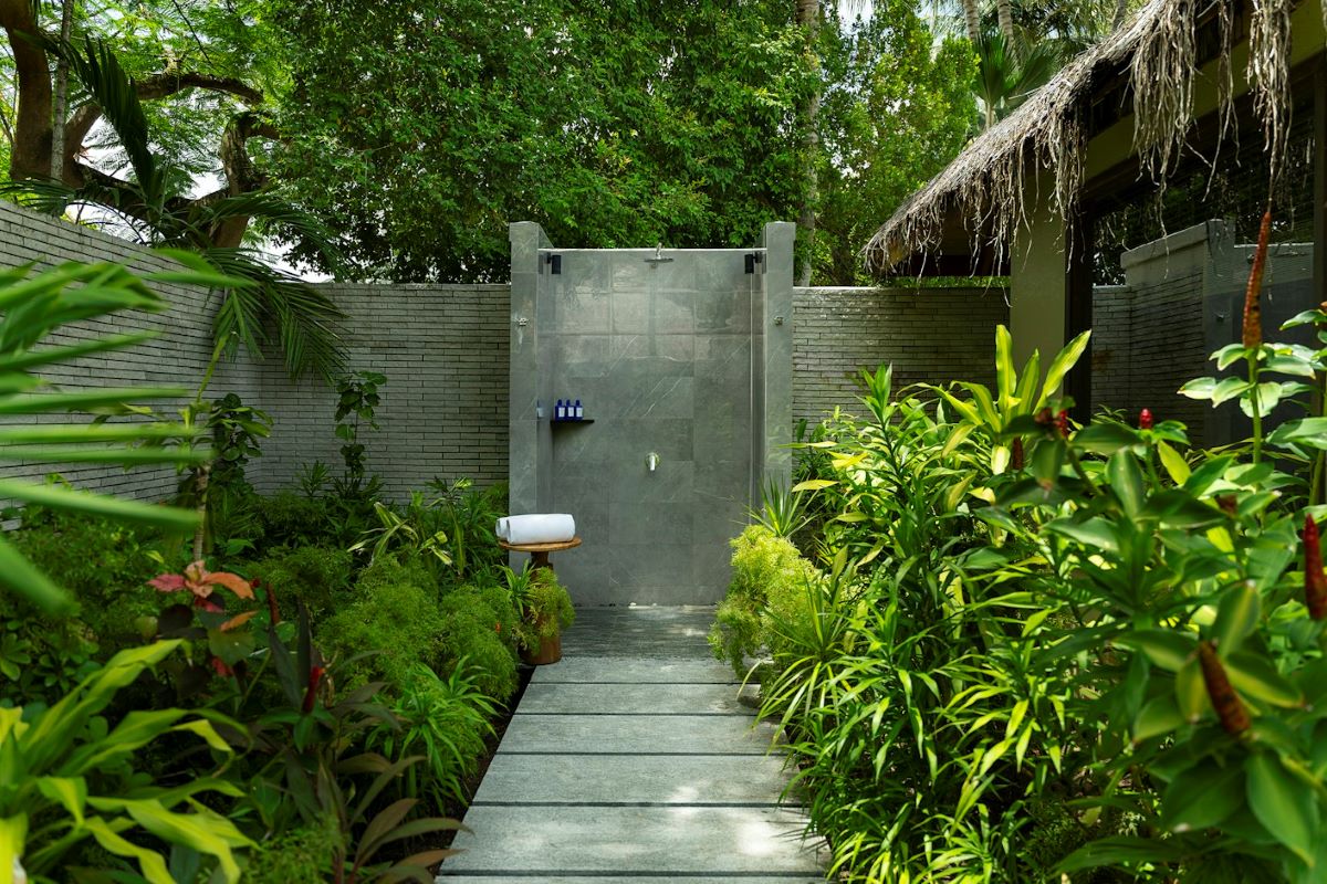 Baros Residence with Pool Photo 6