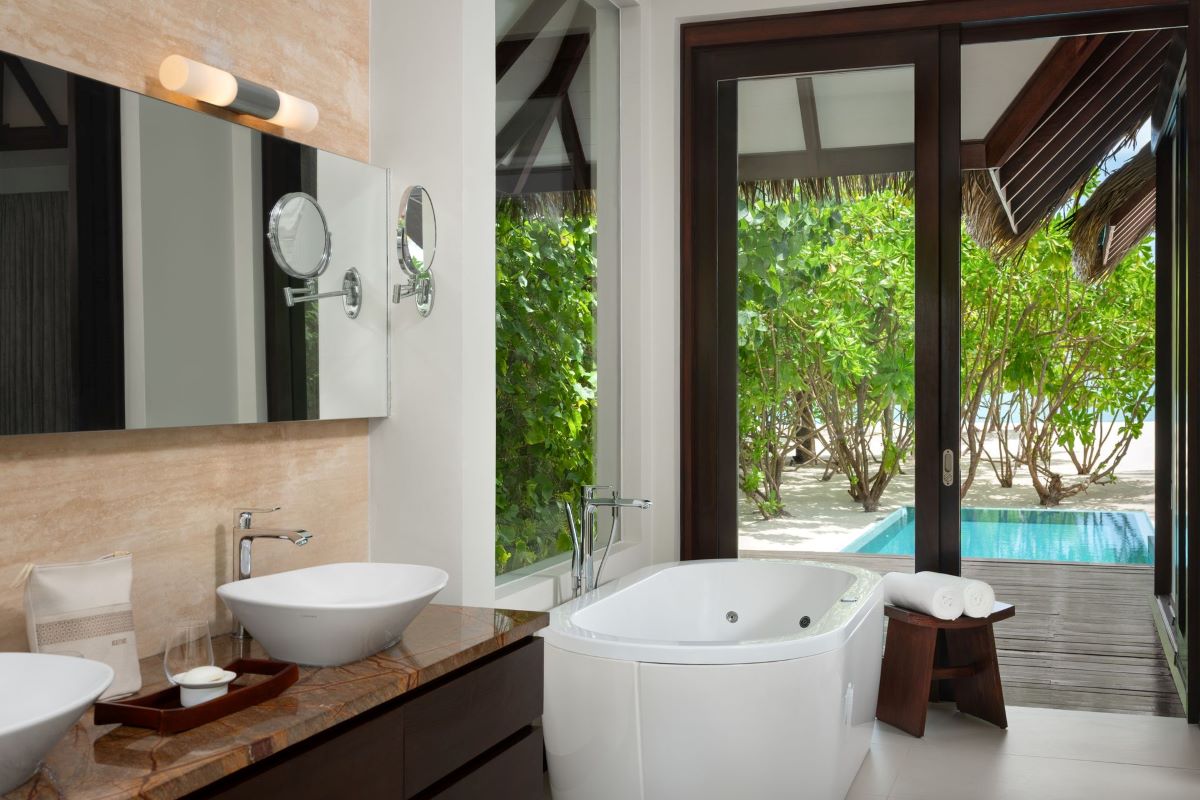 Two Bedroom Family Pool Beach Villa Photo 4