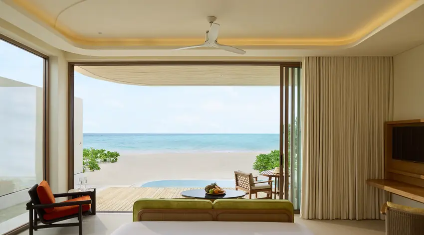 One-Bedroom Sunrise Beach Pool Villa Photo 2