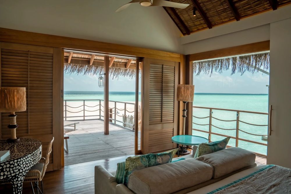 Senior Water Villa Photo 1