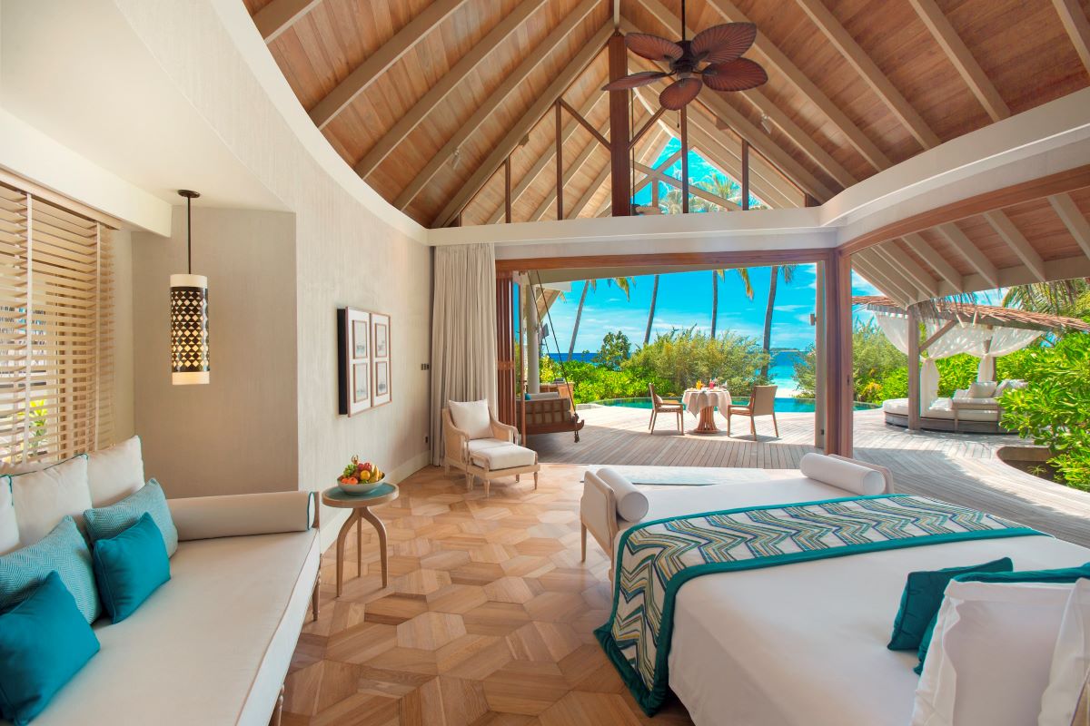 Beach Villa with Private Pool Photo 1