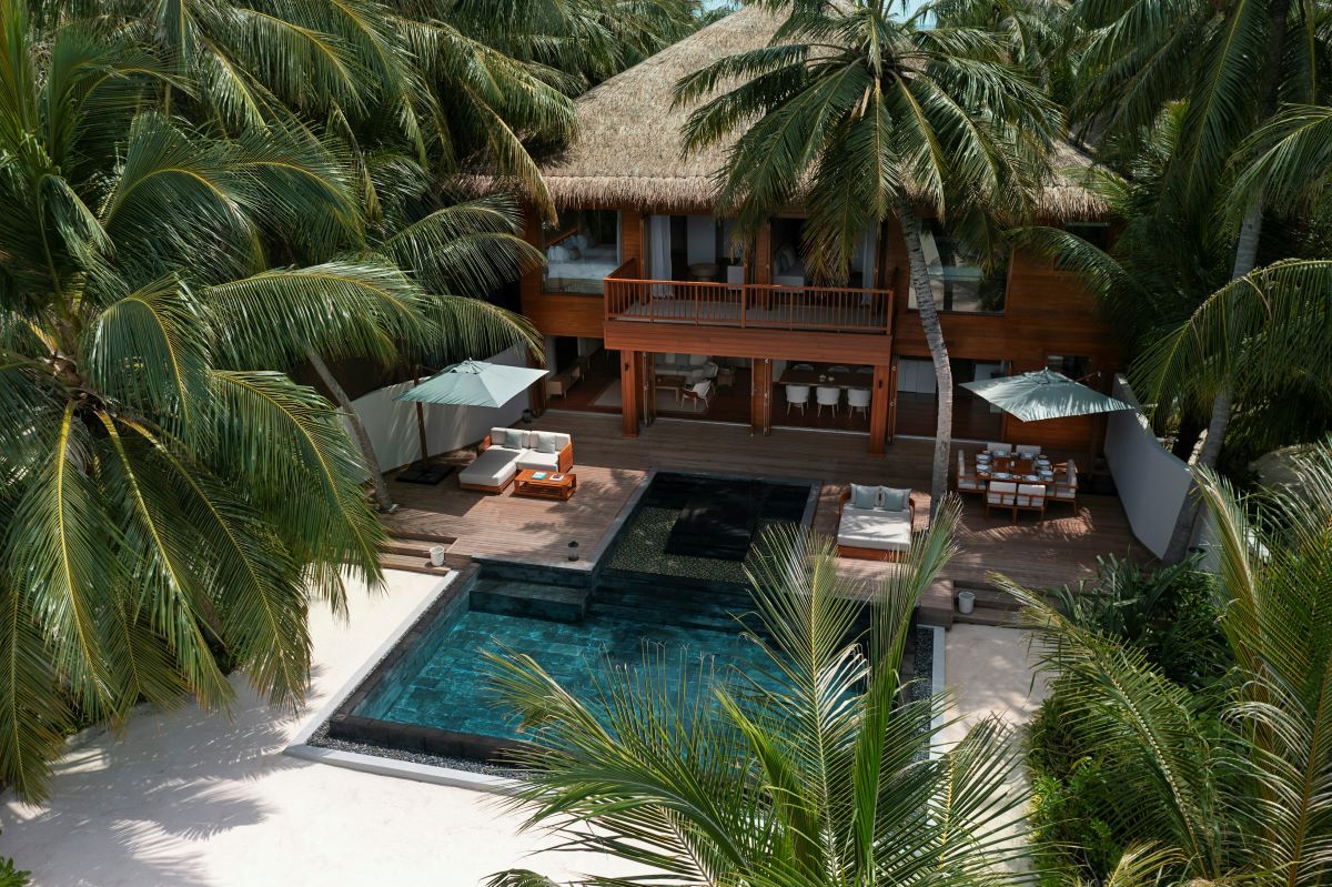 Huvafenfushi Maldives