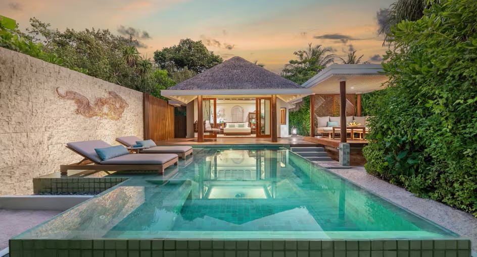 Sunset Beach Pool Villa Photo 1