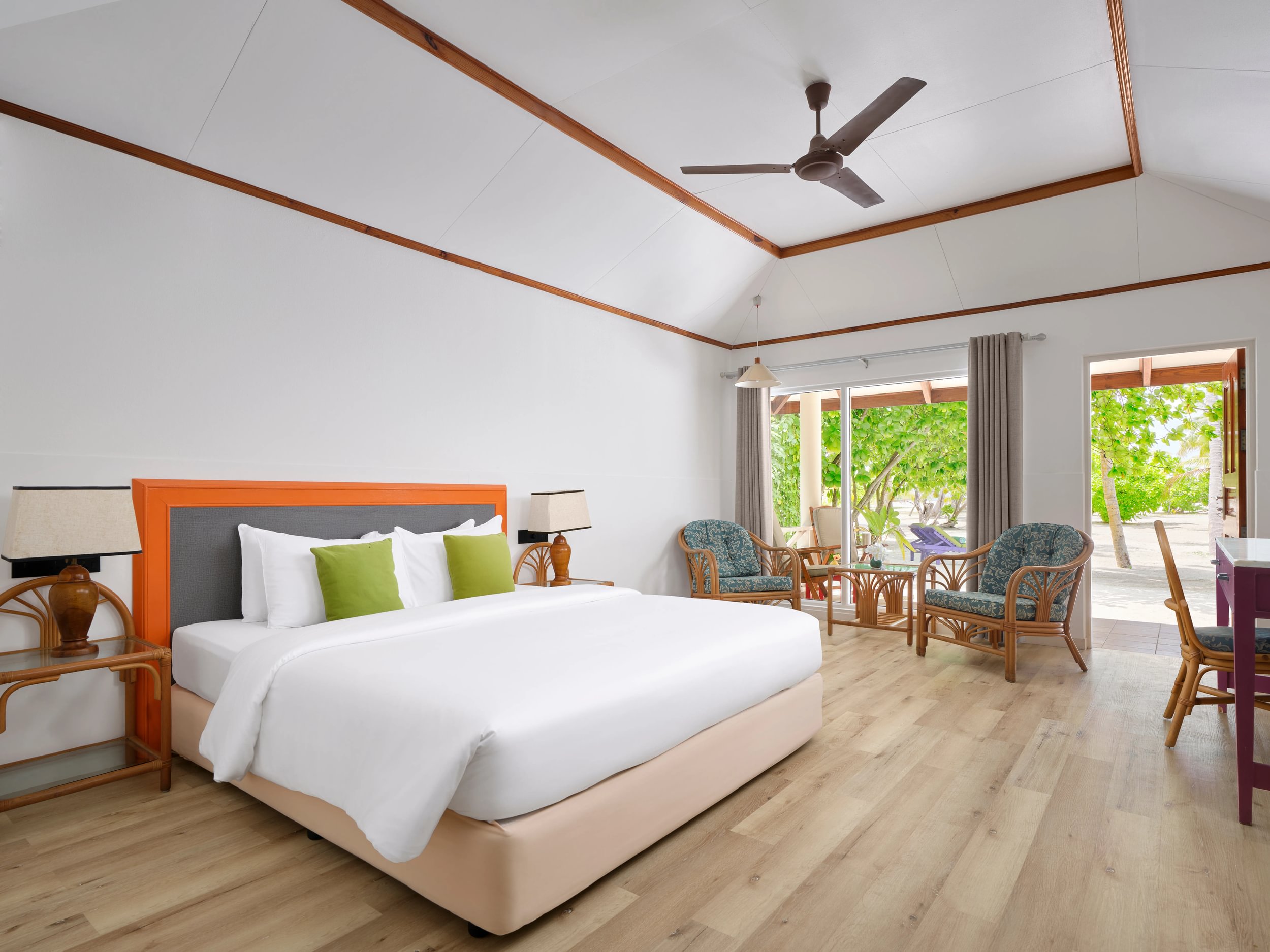 Island Villa Photo 2